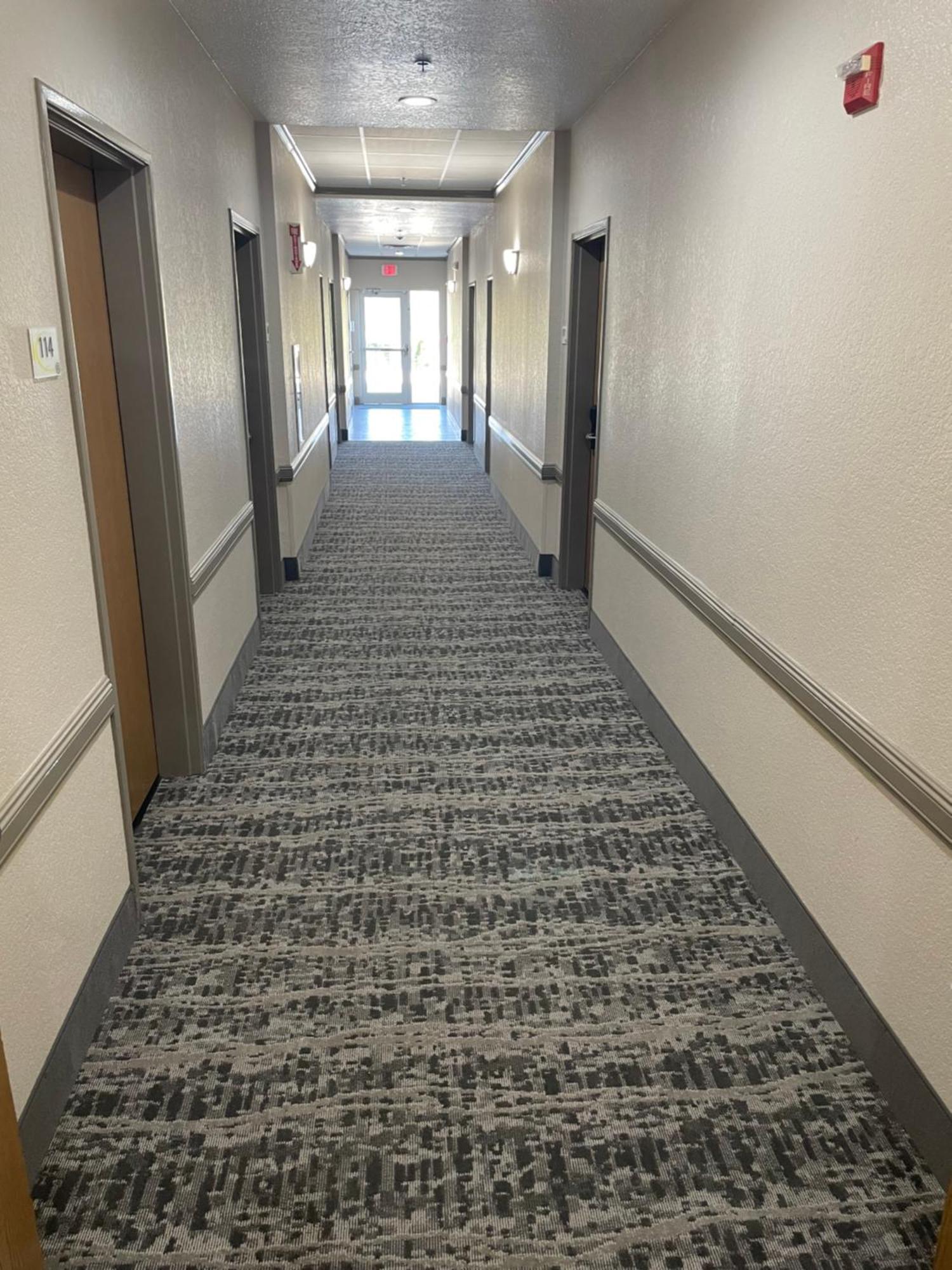 Super 8 By Wyndham San Antonio/Alamodome Area Ξενοδοχείο Εξωτερικό φωτογραφία