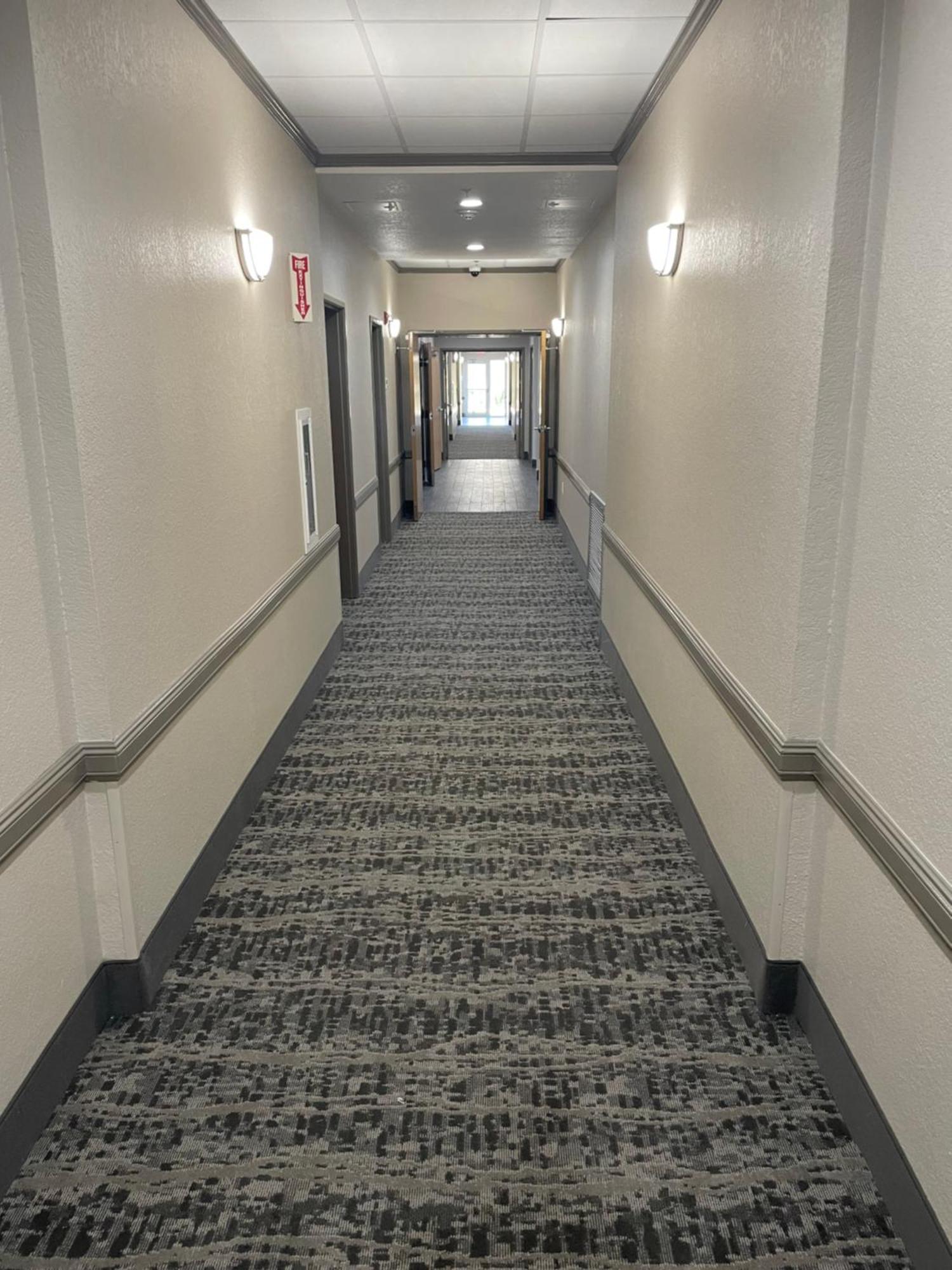 Super 8 By Wyndham San Antonio/Alamodome Area Ξενοδοχείο Εξωτερικό φωτογραφία