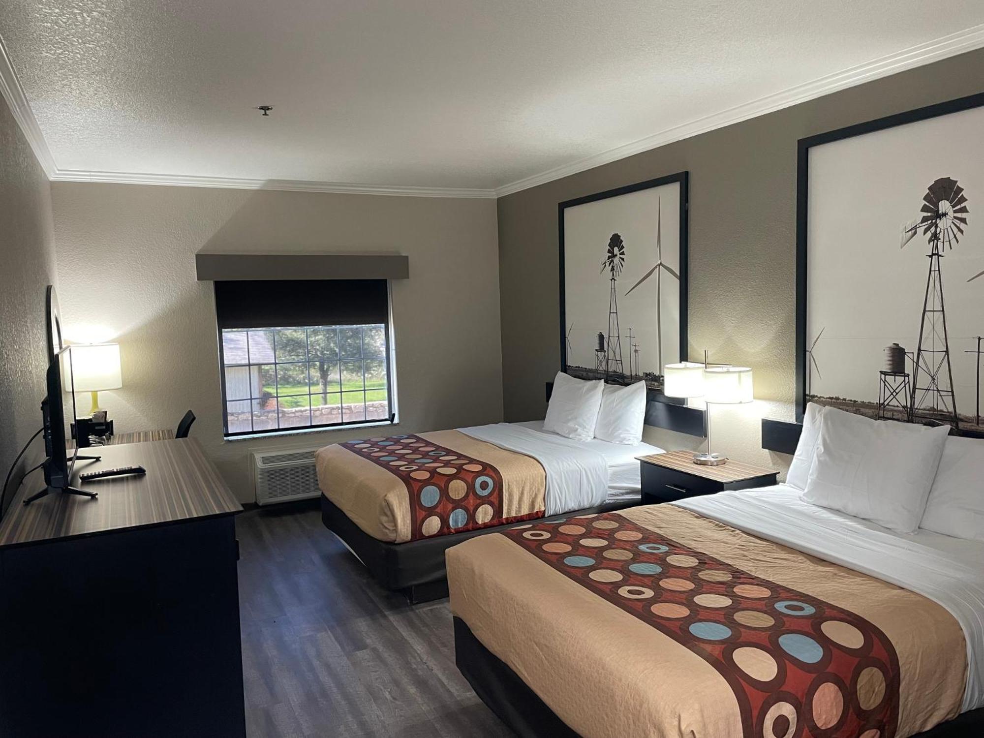 Super 8 By Wyndham San Antonio/Alamodome Area Ξενοδοχείο Εξωτερικό φωτογραφία
